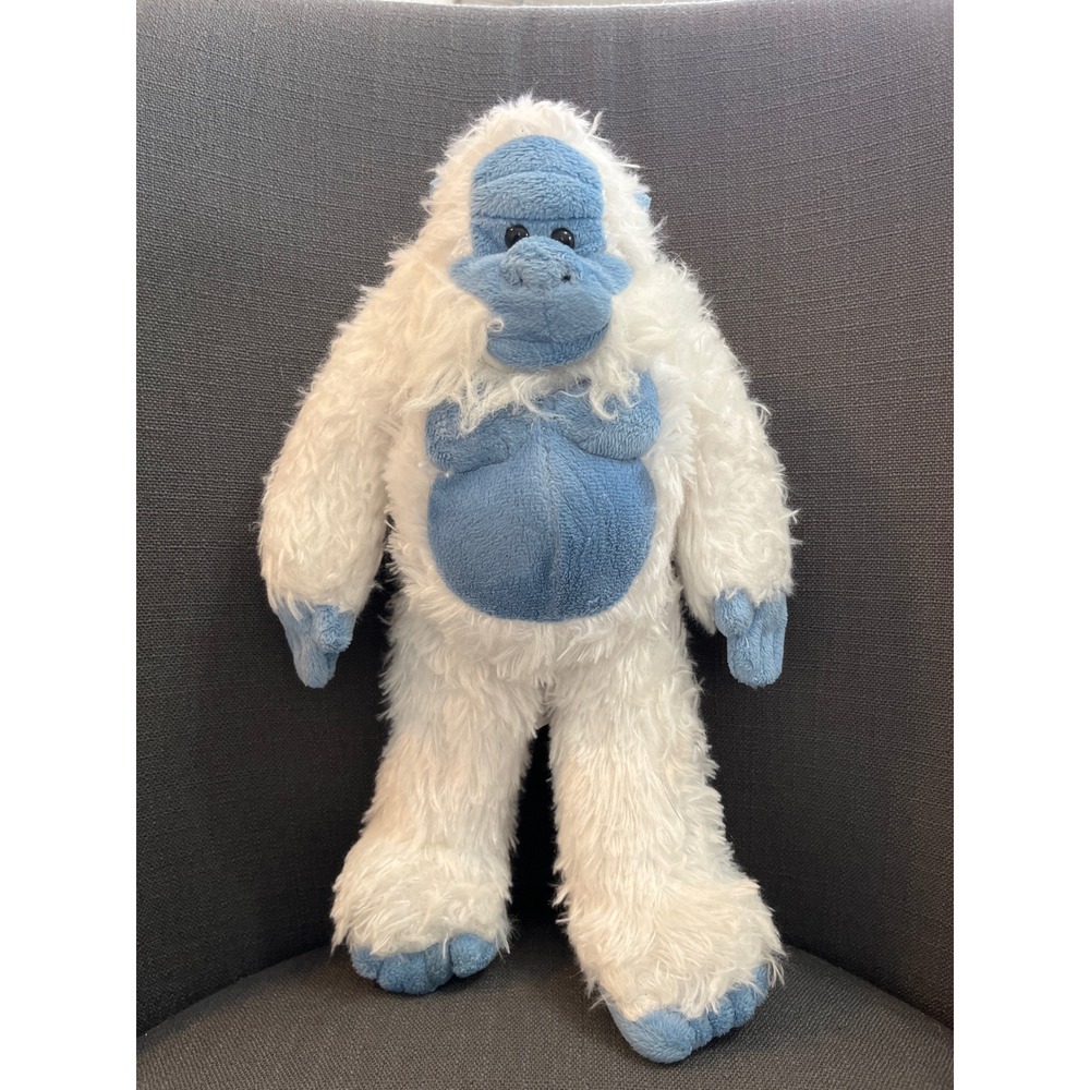 Animal Planet‎ White Bigfoot Yeti Plush Stuffed Animal Blue Accents 2017